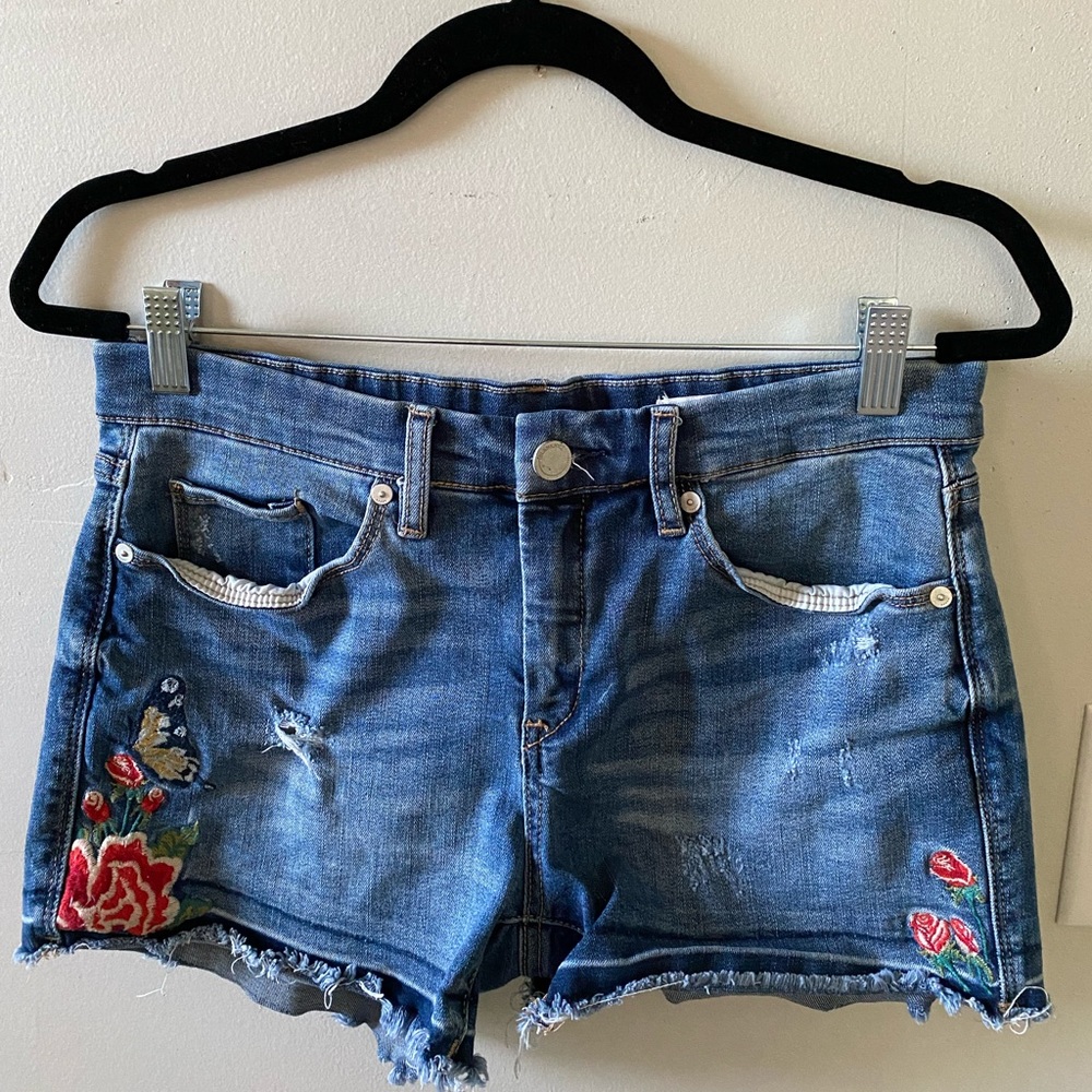 Blanc NYC Embroidered “Hiker Shorts”